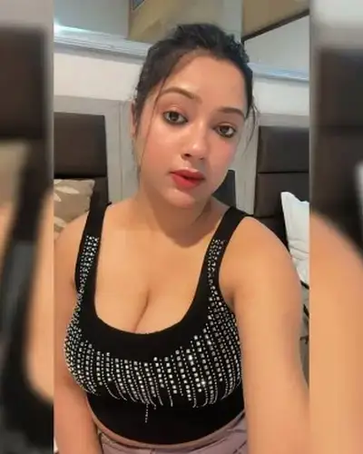 Call Girls Service Tuljapur