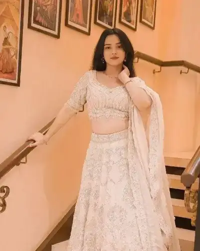 Escort Service In Tuljapur